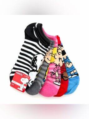 Peanuts Charlie Brown Women’s No Show Socks Striped Lionel Sally Lucy